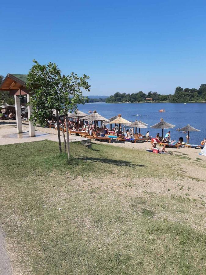 Apartmani K&V Veliko Gradište Екстериор снимка