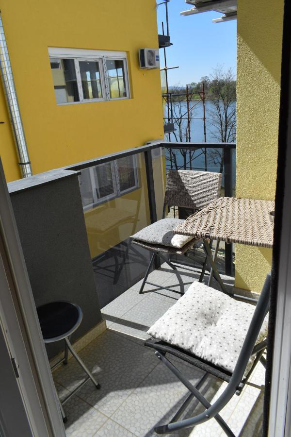 Apartmani K&V Veliko Gradište Екстериор снимка
